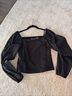 Kendall & Kylie Black Eyelet Puff-Sleeve Square Neck Crop Top